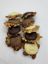 Load image into Gallery viewer, Assorted Turtles (Cashew, Pecan &amp; Almond)